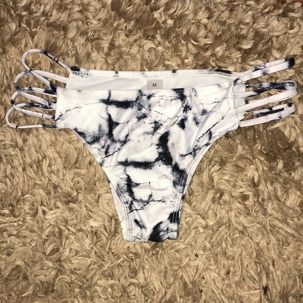 Strappy splash bathing suit bottom